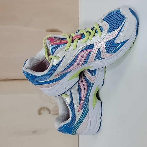 Saucony Grid Cohesion 4 Technical Running Shoe, Women's Size 7, Like New EUC. - Picture 4 of 8